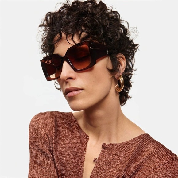 New! TOM FORD Jacquetta Sunglasses TF921 48G, Authentic - Picture 6 of 16